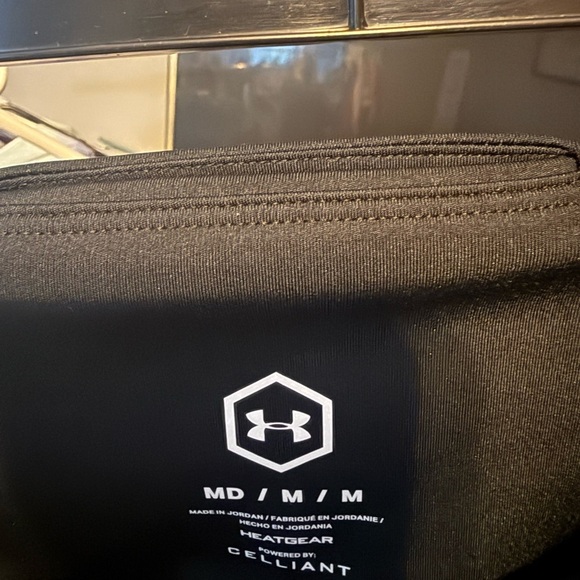 Under Armour Black Leggings with Mesh on Legs - Picture 2 of 5